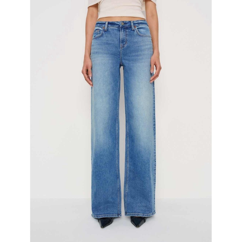 Reformation Greta Super Stretch Low Rise Wide Leg Jeans‎ 29 Light Wash Damona